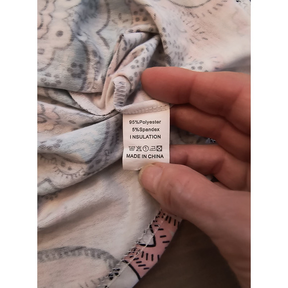 Woman's Sleeveless Tunic top Size XL Multicolor Shark Bite Hem Pullover Tee - Picture 7 of 10